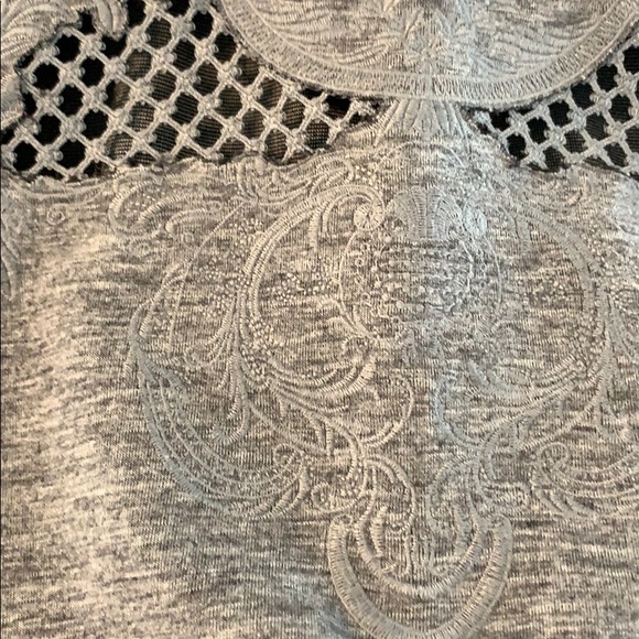 Aryn K Sweatshirt - Picture 2 of 5